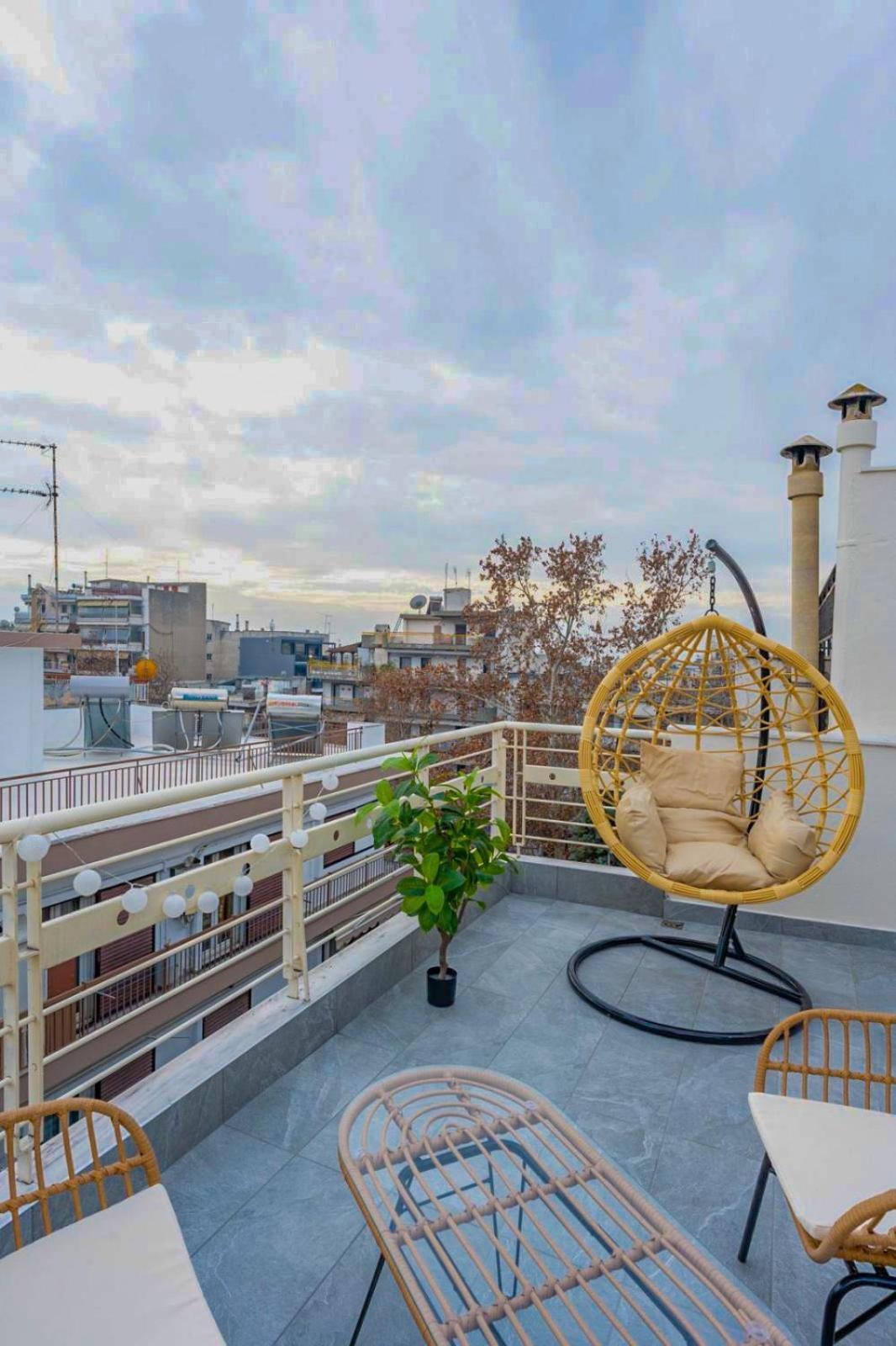 Pomegranate Luxury Penthouse Maisonette With Beautiful Terrace & Free Parking By Binobi ! Thessaloniki Exterior foto