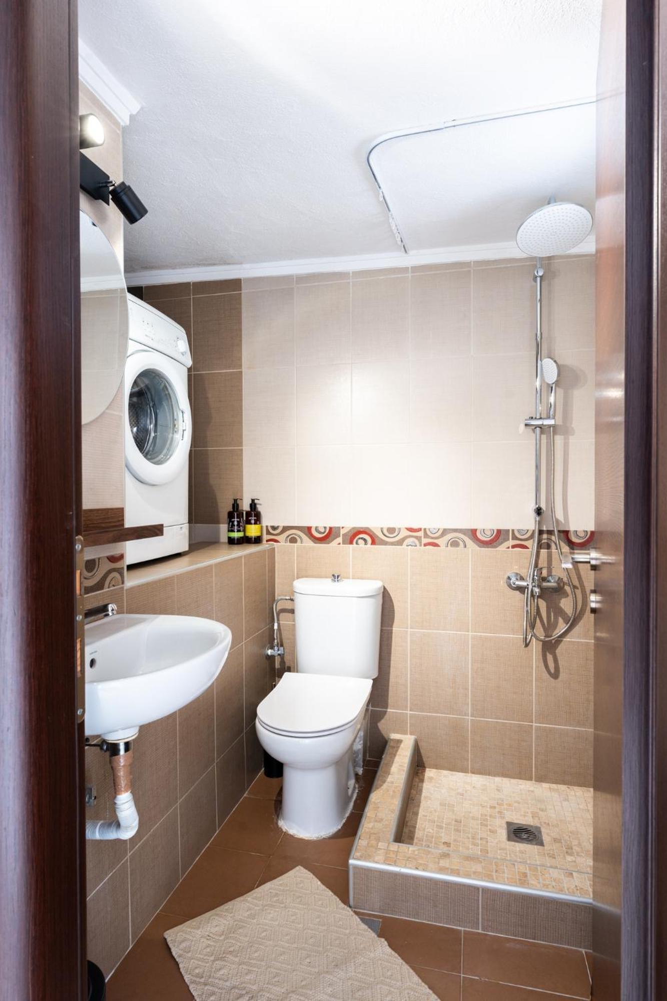 Pomegranate Luxury Penthouse Maisonette With Beautiful Terrace & Free Parking By Binobi ! Thessaloniki Exterior foto
